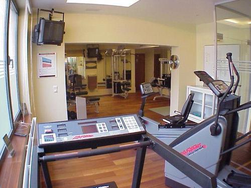 Treadmill, Crosstrainer, Cardio bikes...